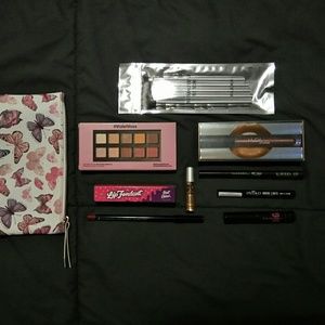 9pc Full/Sample Size Makeup Bundle - Huda Beauty